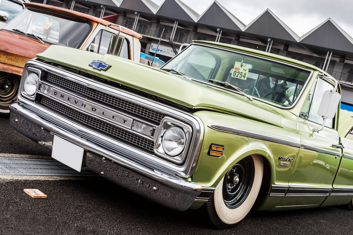 6年かけて超改造！ シボレー「C20」を「C10」ルックに!? 細か