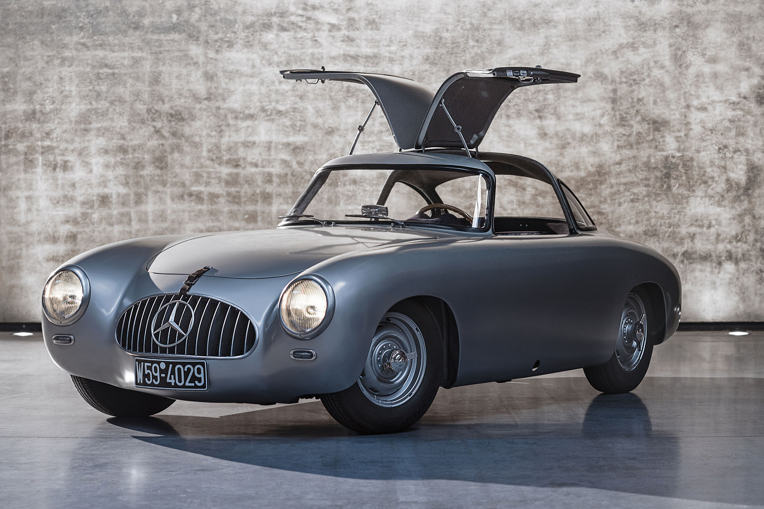 1/43 スパーク Mercedes Benz 300 SLR エアブレーキ作動 スパーク 1/43 メルセデスベンツ 300 SLR 1955 ミッレミリア