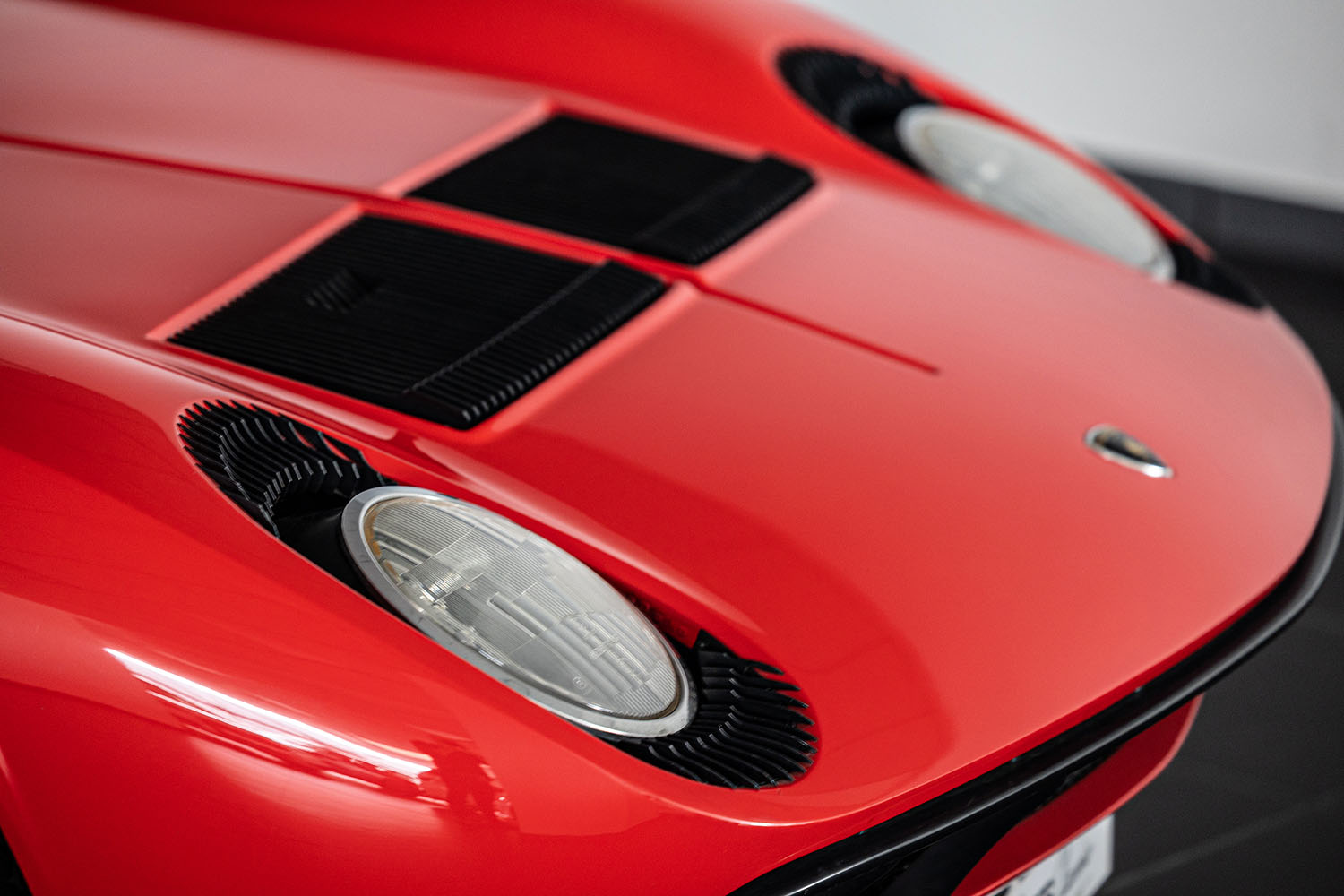 2億円オーバーの「ミウラ」には秘密があった！ バルボーニ監修の