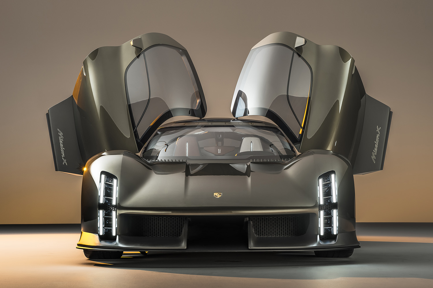 中川 満広 | ポルシェ918スパイダー購入❗️ 1.8億 このクルマ