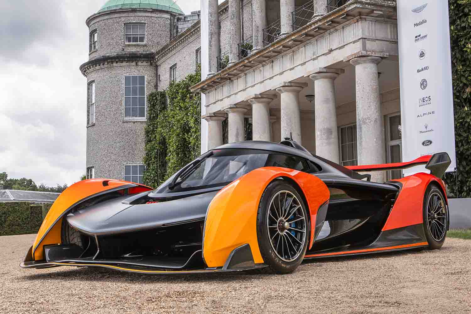 グランツーリスモ SPORT」専用マシンが実車になって登場！ 今年