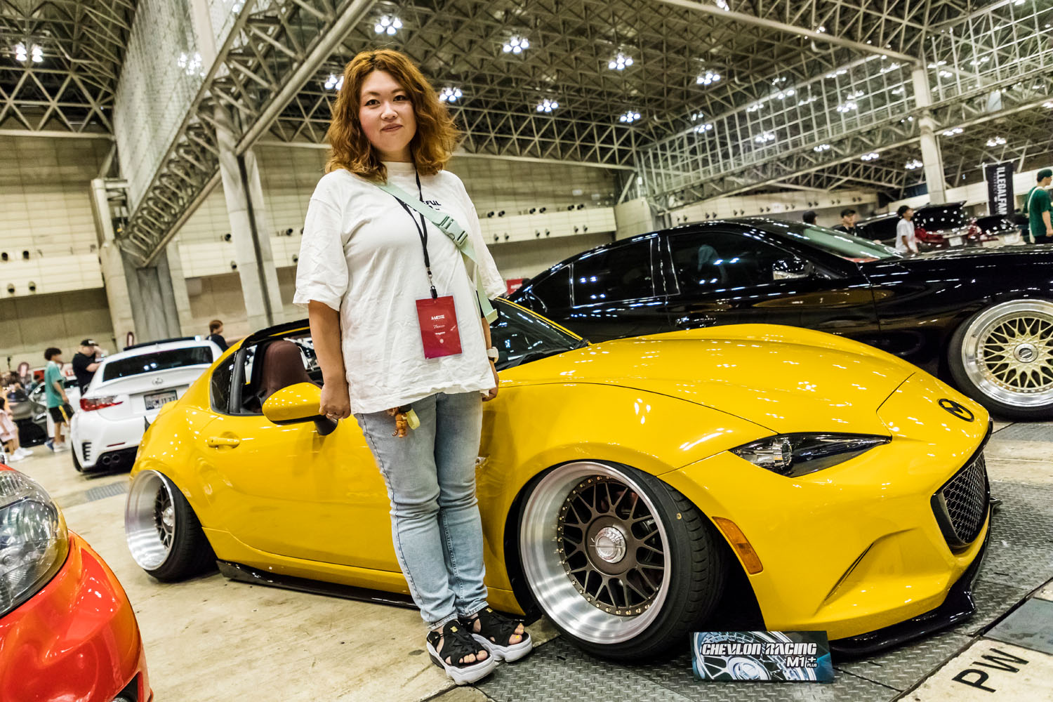 彼女の「ロードスターRF」はエアサス装備で究極のローダウン