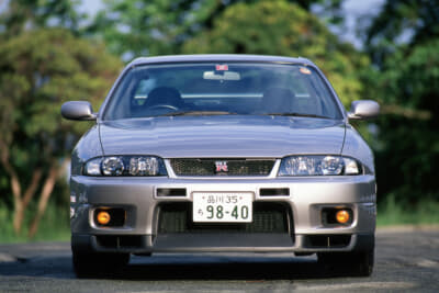 R33GT-R後期のフロントマスク