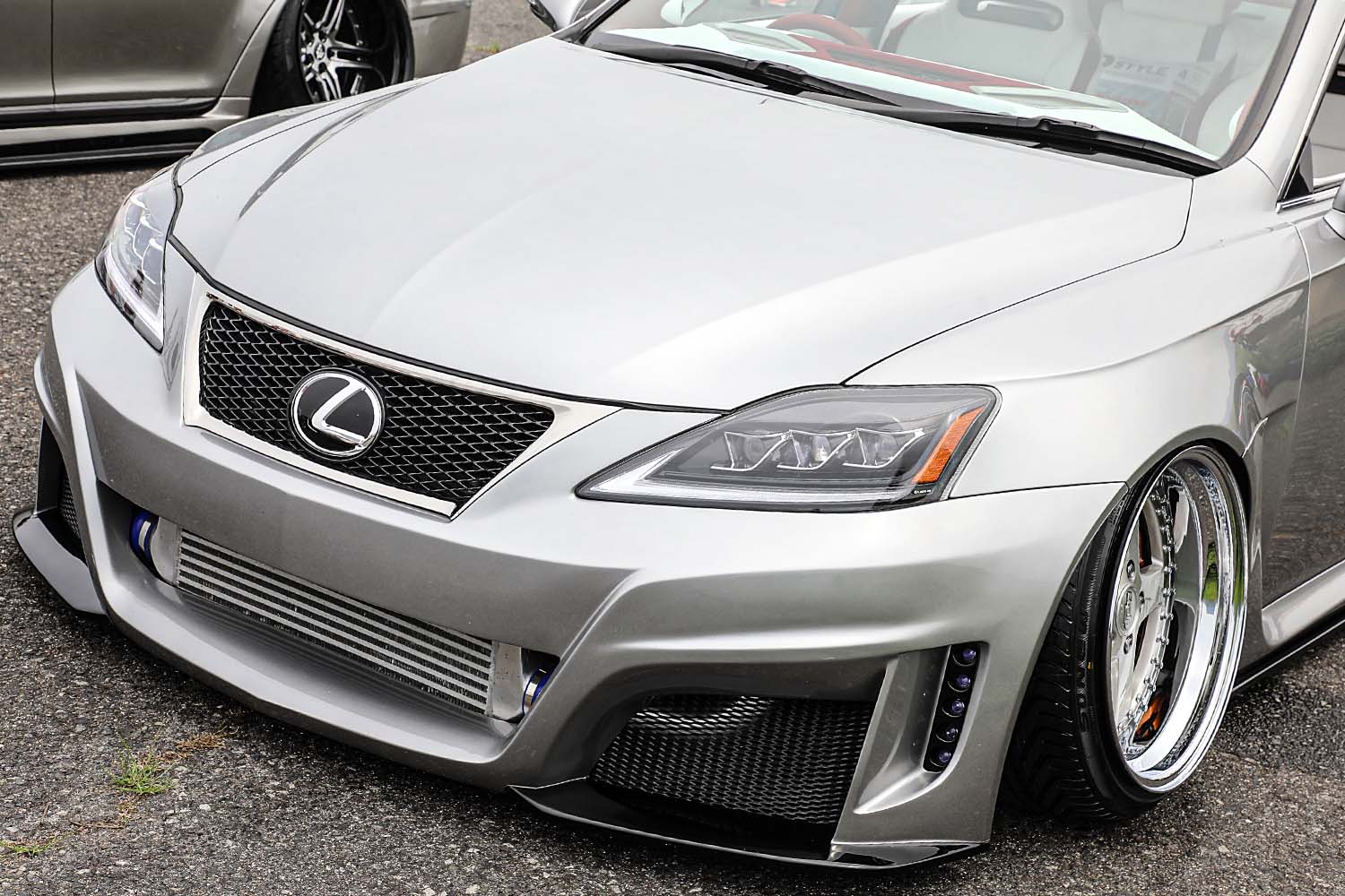 TOYOTA レクサス 写真集「Lexus」Brian Long 著 2001年 TOYOTA レクサス 写真集「Lexus」Brian Long 著 2001年 - メルカリ