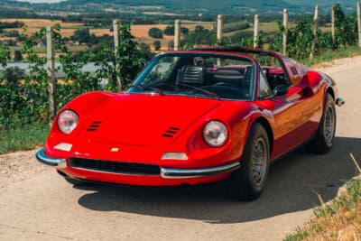 45万スイスフラン（邦貨換算約7340万円）で継続販売中のディーノ246GTS（C）Courtesy of RM Sotheby's