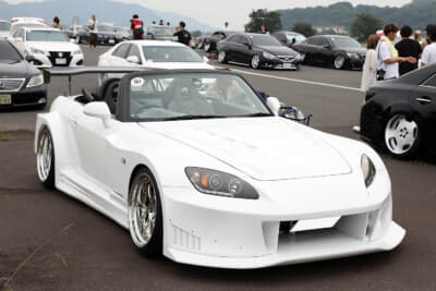 走り屋マンガ『頭文字D』に登場したホンダのS2000に憧れて購入した