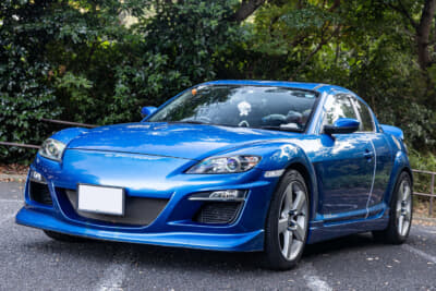 弟さんが乗っていたRX-8を譲り受ける形でマイカーに