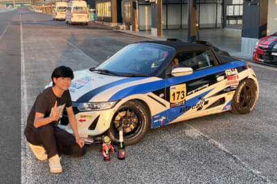 東北660ターボGPが初めて開催されたスポーツランドSUGO戦。記念すべきラウンドで初優勝を飾ったのも何かの巡り合わせか