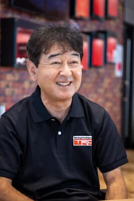 スープラ（JZA80）オーナーの内田雅之さん