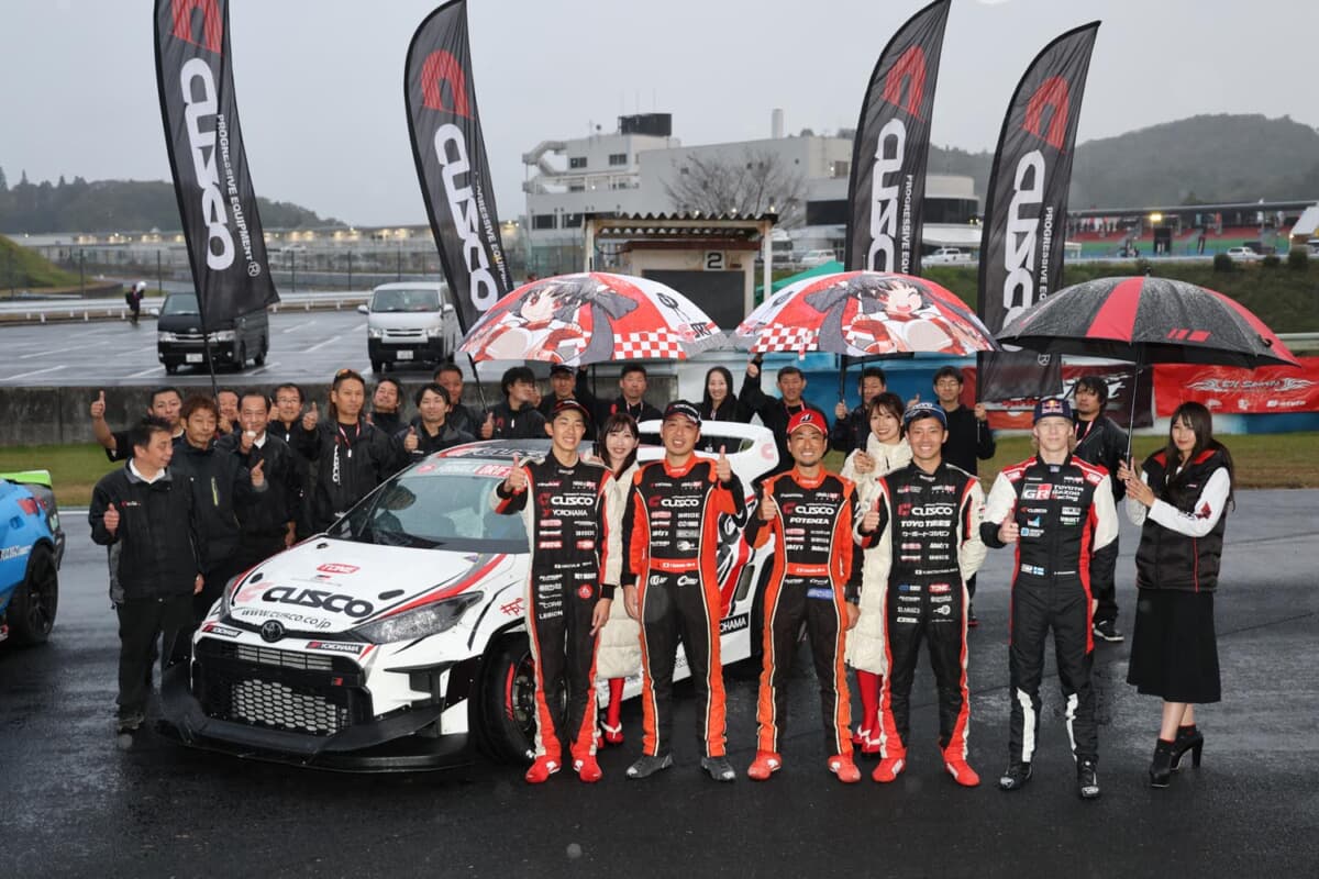 2位、3位を獲得したCUSCCO Racing