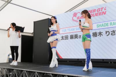 「No.39 TGR TEAM SARD」の太田 麻美さんと「No.20 SHADE RACING」の椿木 りさこさんによる「SUPER GT PRステージ」
