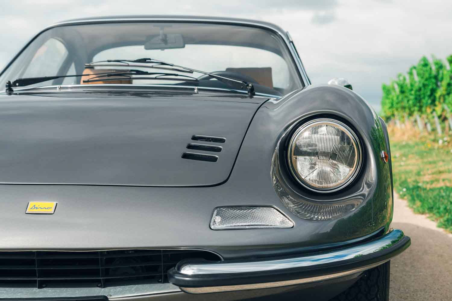 ディーノ「246」はスパイダーとクーペのいずれが高額？ 決め手は台数の