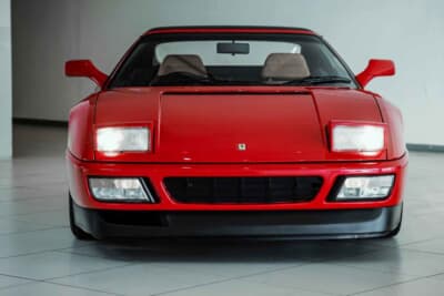 6万4400ポンド（邦貨換算約1191万円）で落札されたフェラーリ「348ts」（C）Courtesy of RM Sotheby's