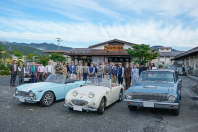 DGDスタート地点である、埼玉県皆野町のヤマブ味噌工場で記念撮影