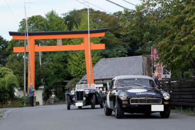 MG Bを先頭に秩父郡皆野町から東京都心を経由したDGDツーリング。三浦半島を目指す