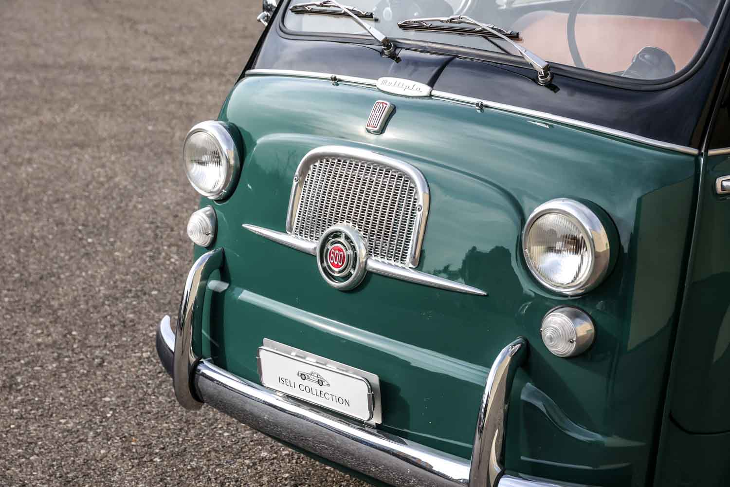 1/18 FIATフィアット 1300 ローマ タクシー 1961年 【限定版】 fiat