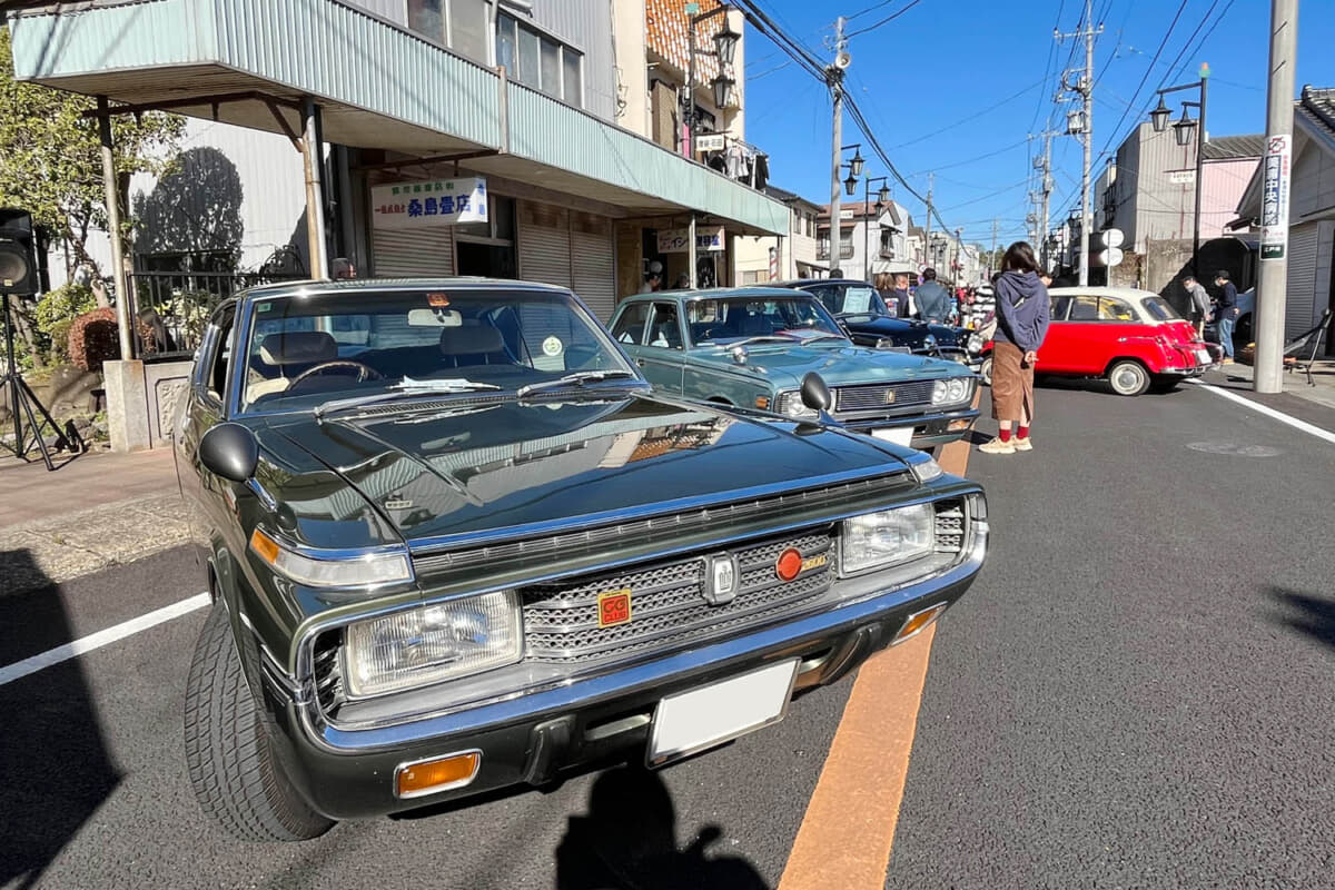 土浦の旧車愛好家クラブ「バックヤードつくば」が中心となって運営している「昭和のくるま大集合」とコラボ