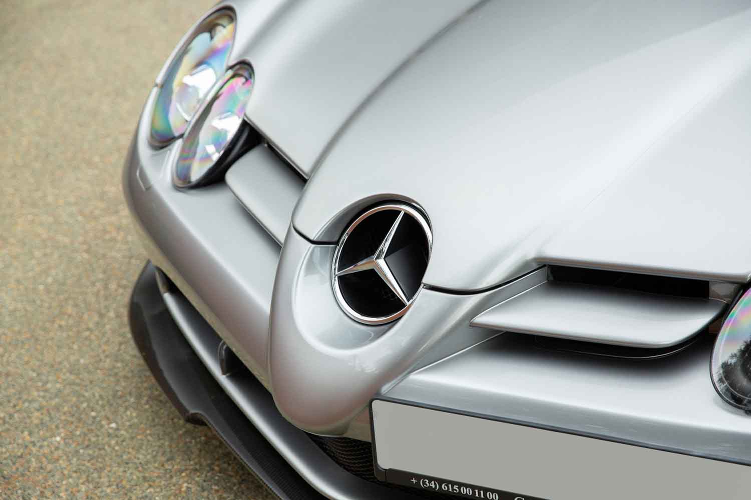 59_AMW_231130_Mercedes-Benz-