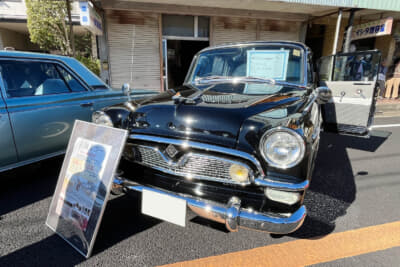 土浦の旧車愛好家クラブ「バックヤードつくば」が中心となって運営している「昭和のくるま大集合」とコラボ