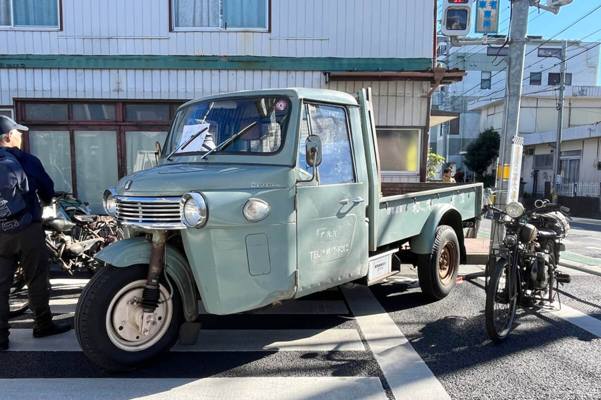 土浦の旧車愛好家クラブ「バックヤードつくば」が中心となって運営している「昭和のくるま大集合」とコラボ