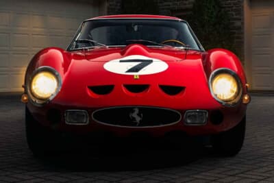 5170万5000ドル（邦貨換算約78億6400万円）で落札されたフェラーリ「330LM／250GTO」（C）Courtesy of RM Sotheby's