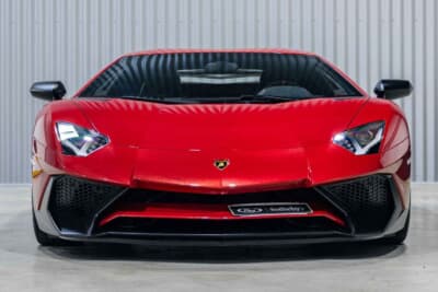 33万1250ユーロ（邦貨換算約5400万円）で落札されたランボルギーニ「アヴェンタドールLP750-4 SV」（C）Courtesy of RM Sotheby's