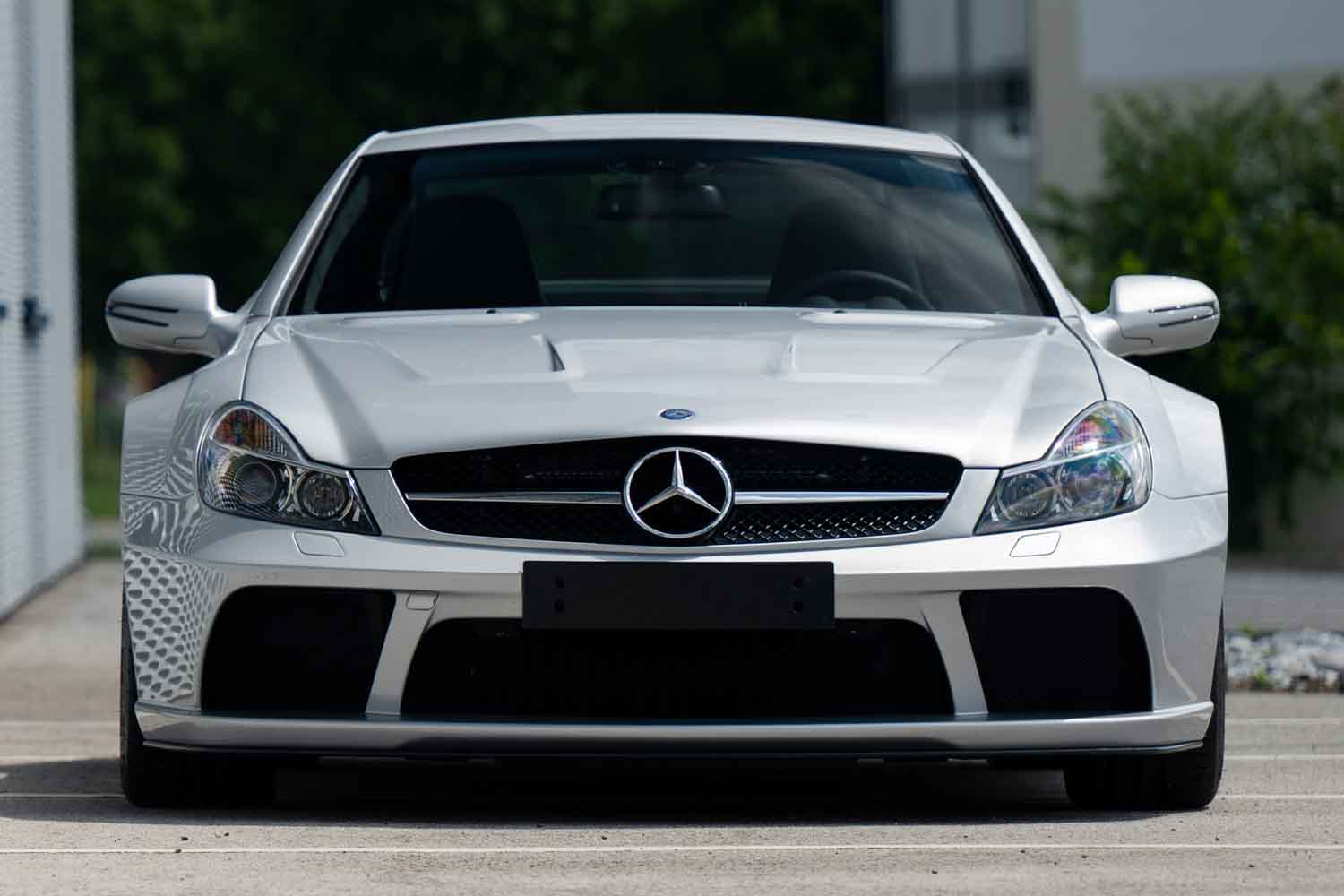 6000万円弱でメルセデス・ベンツ「SL65 AMG ブラックシリーズ」が落札