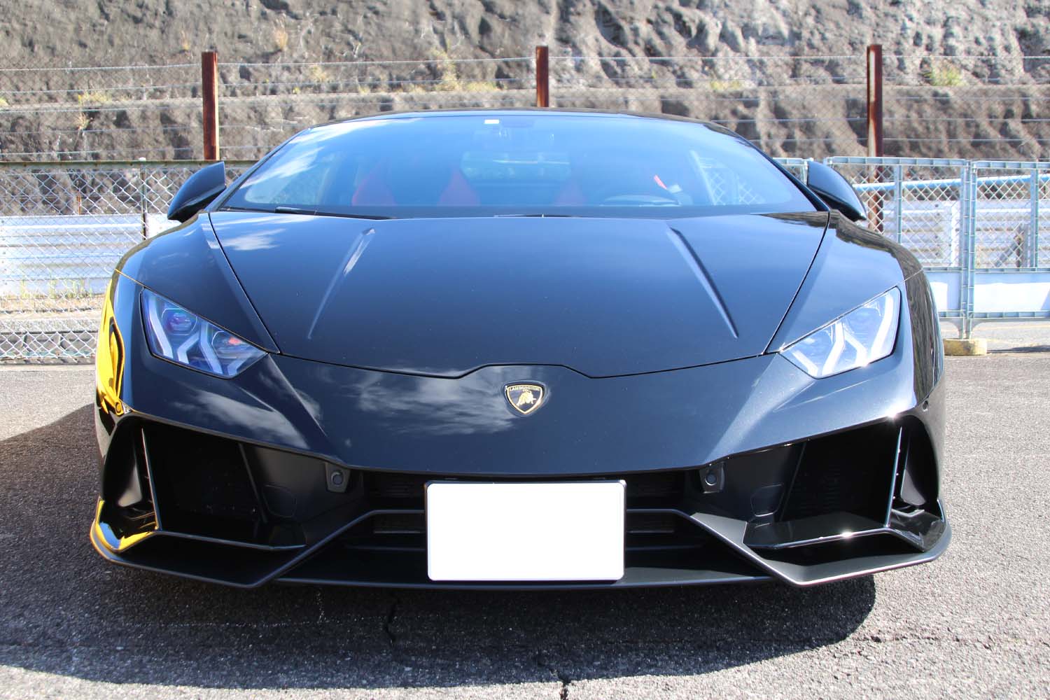 フェラーリ「F8トリブート」の納車待ちの間にランボルギーニ「ウラカン
