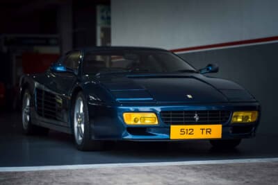 13万8000ポンド（邦貨換算約2530万円）で落札されたフェラーリ「512TR」（C）Courtesy of RM Sotheby's