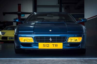 13万8000ポンド（邦貨換算約2530万円）で落札されたフェラーリ「512TR」（C）Courtesy of RM Sotheby's