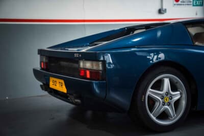 13万8000ポンド（邦貨換算約2530万円）で落札されたフェラーリ「512TR」（C）Courtesy of RM Sotheby's