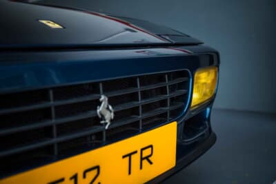 13万8000ポンド（邦貨換算約2530万円）で落札されたフェラーリ「512TR」（C）Courtesy of RM Sotheby's