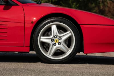 28万ポンド（邦貨換算約5140万円）で落札されたフェラーリ「512TR」（C）Courtesy of RM Sotheby's