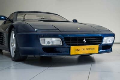 280万ポンド（邦貨換算5億1400万円）で落札されたフェラーリ「512TRスパイダー」（C）Courtesy of RM Sotheby's