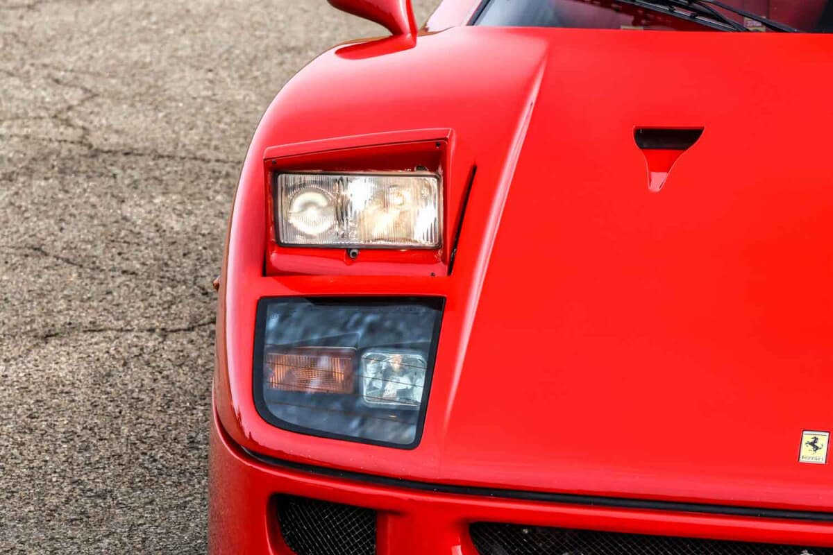 196万2500ポンド（邦貨換算約3億6306万円）で落札されたフェラーリ「F40」（C）Courtesy of RM Sotheby's