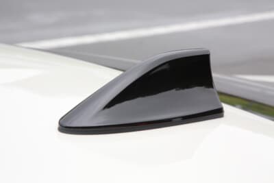 STI Sportのルーフアンテナはブラックを採用