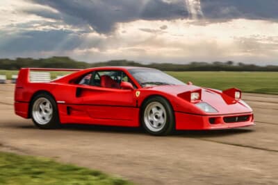 196万2500ポンド（邦貨換算約3億6306万円）で落札されたフェラーリ「F40」（C）Courtesy of RM Sotheby's