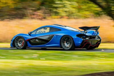 209万5000ドル（邦貨換算約3億800万円）で落札されたマクラーレン「P1」（C）Courtesy of RM Sotheby's