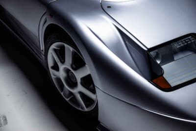 流札となったブガッティ「EB110SS プロトタイプ」（C）Courtesy of RM Sotheby's