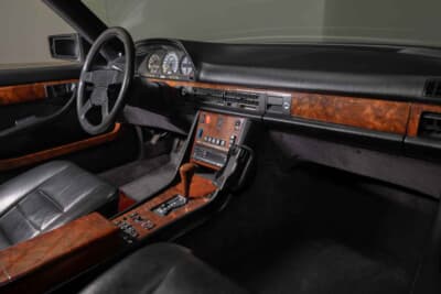 流札となったメルセデス・ベンツ「500SEC AMG6.0」（C）Courtesy of RM Sotheby's