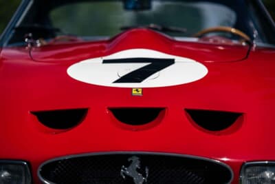 5170万5000ドル（邦貨換算約78億6400万円）で落札されたフェラーリ「330LM／250GTO」（C）Courtesy of RM Sotheby's