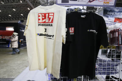 いまならヨシムラとのコラボTシャツも購入できる