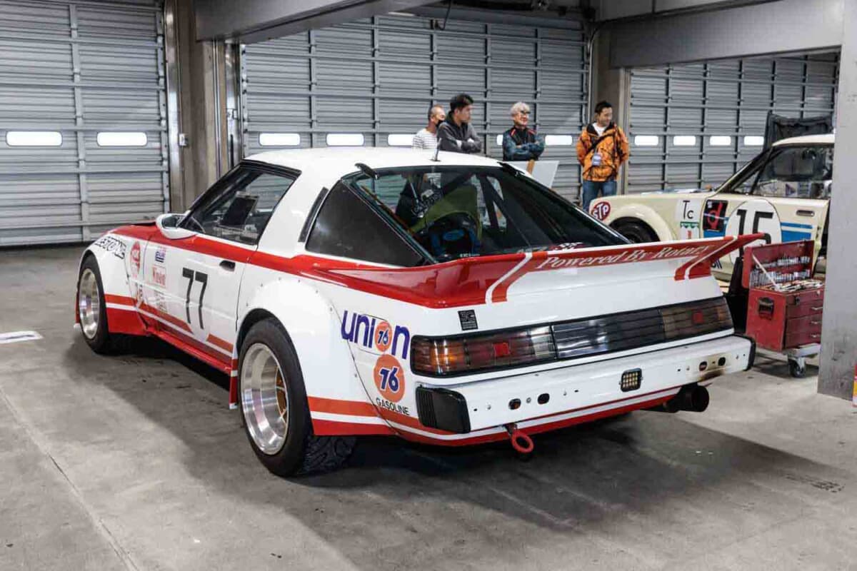 マツダ サバンナRX-7：1979年のデイトナ24時間レースで2位に入賞したマシンを再現