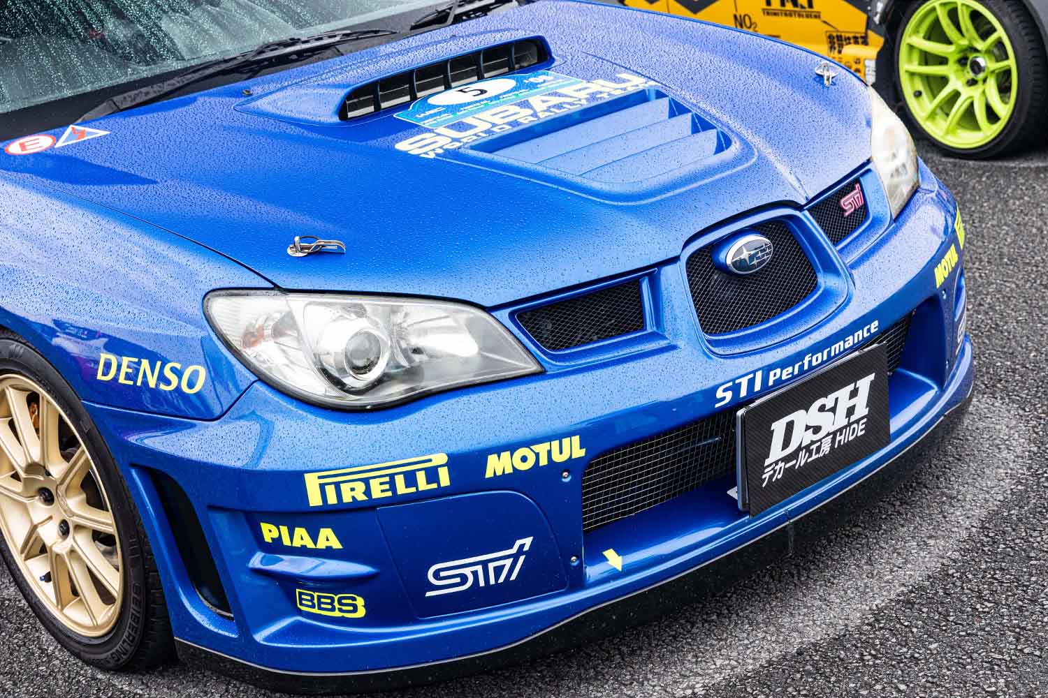 15回もカラーリング変更したスバル「インプレッサWRX STI」発見！ レプリカ歴20年以上「みんなでやれば怖くない！」 | AUTO MESSE  WEB（オートメッセウェブ） 〜クルマを文化する 〜