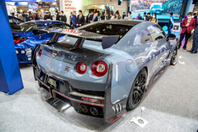 日産R35 GT-R NISMOのMY2024、エンドレスのデモカー