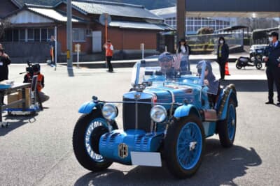 Car No.18 1932年式 MG C-TYPE MONTLHERY