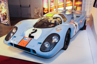 スパ-フランコルシャンのサーキット博物館で出会った917。ガルフカラーは1970年シーズンの正装だが、テール中央のウィングは1970年シーズンには禁止されていたはずで、少し疑問の残るいでたちだ