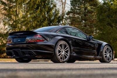 29万1000ドル（邦貨換算約4290万円）で落札されたメルセデス・ベンツ「SL65 AMGブラックシリーズ」（C）Courtesy of RM Sotheby's