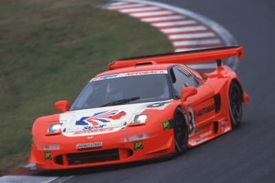 2000年に優勝したARTA NSX