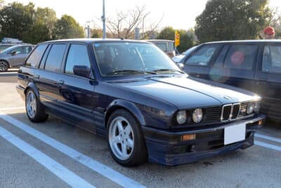 1991年式のBMW 325iツーリング